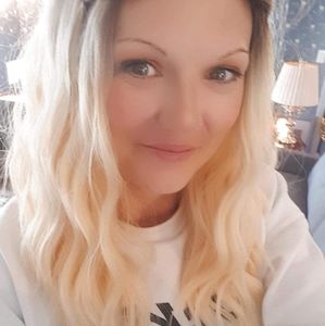 Meet your Posher, Zabrina